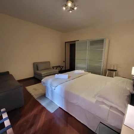 Colosseo Homerents 2 Apartment