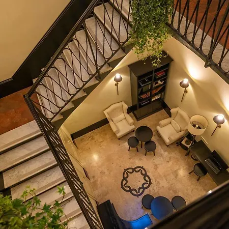 Profumo Maison Colosseo 3* Rom
