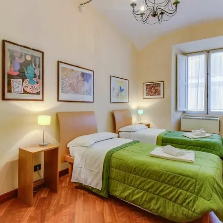 Vacanze In Vaticano By Halldis Apartment Rome