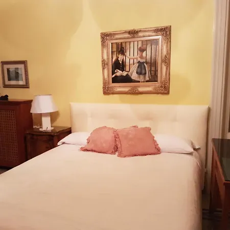 Luxury San Giovanni Guest house Rome