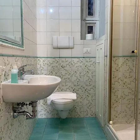 Cavour 44616 Appartamento Roma