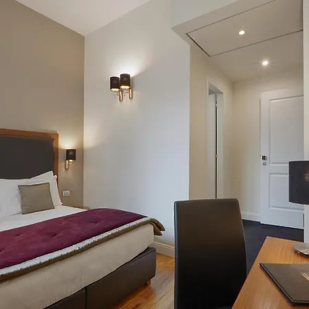 L'obelisque Maison De Luxe 2*