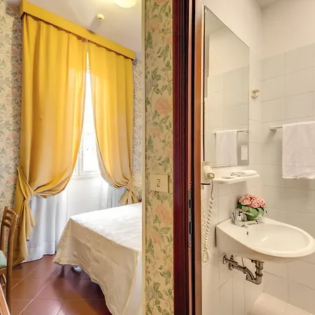 Hotel Corona Otel 3*