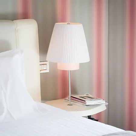 Hotel Grand Palace 5*