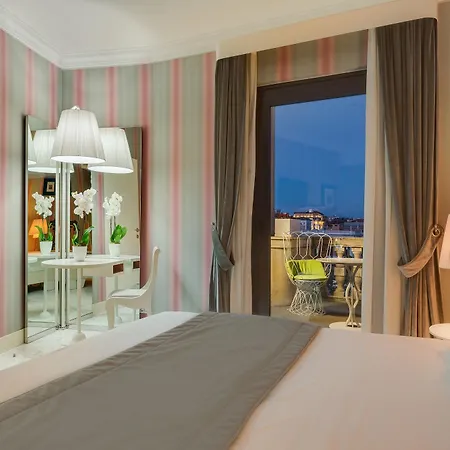 Grand Palace Hotel 5*