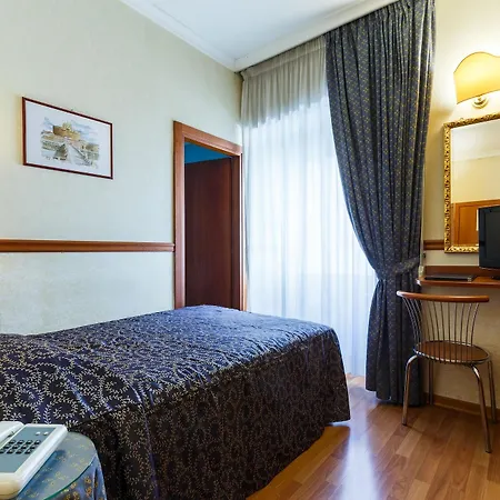 Paris 3*