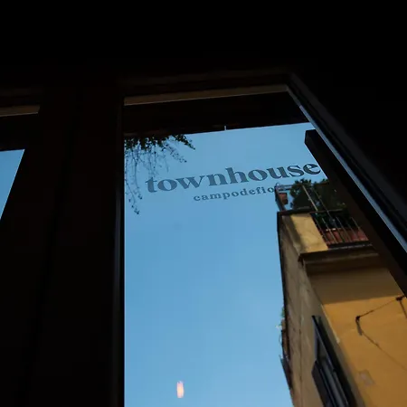 Town House Campo De Fiori Gæstehus