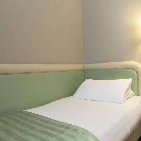 Leonardo Boutique Monti Roma