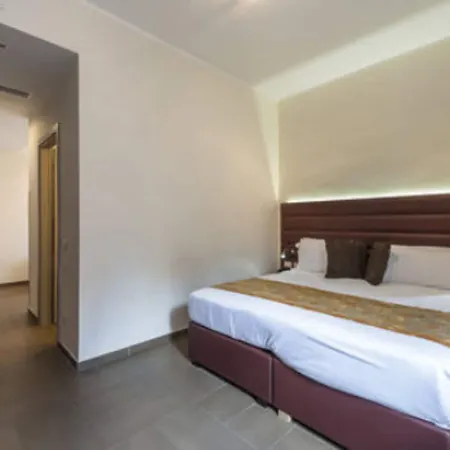 California Hotel
