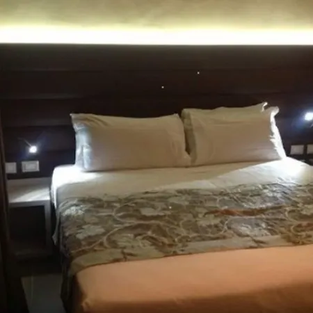 California Hotel