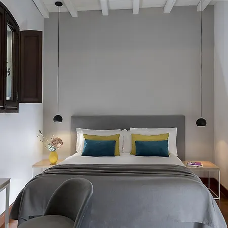 Bed & Breakfast Maison Giulia By Hili 2*