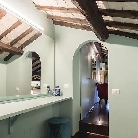 Maison Giulia By Hili Bed & Breakfast 2*