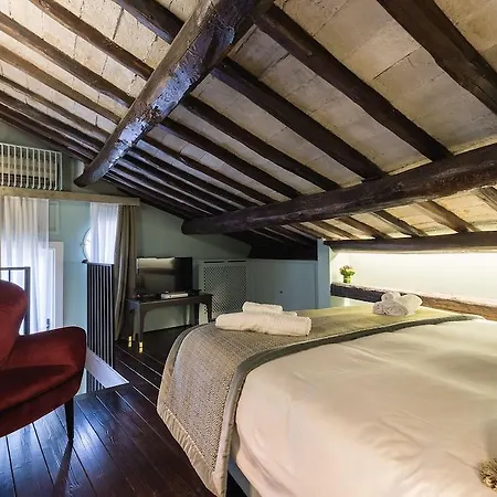 Maison Giulia By Hili Bed & Breakfast