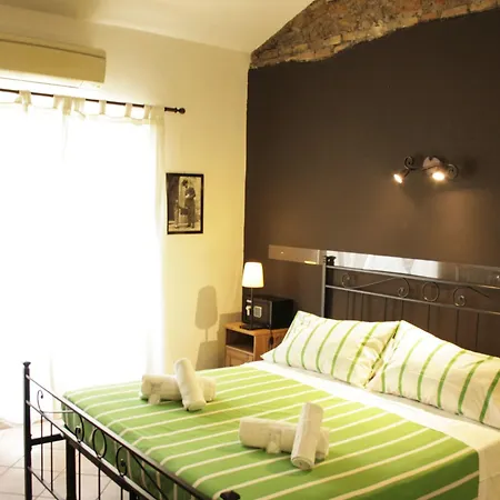 Bed & Breakfast Sixtythree