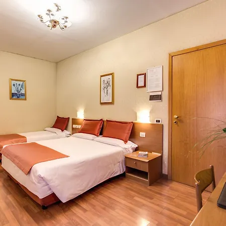 Flower Garden 3* Roma