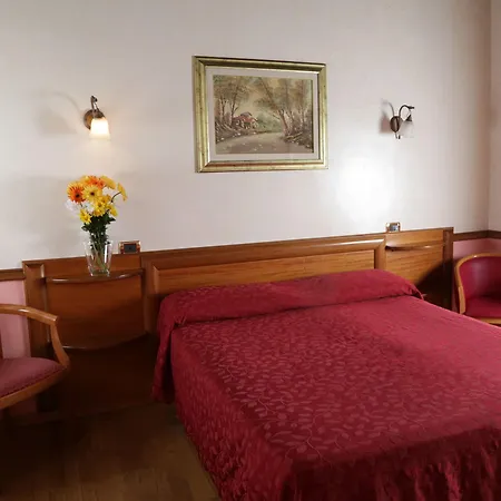Santa Prassede روما