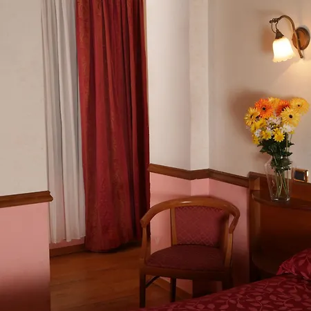 Santa Prassede فندق روما