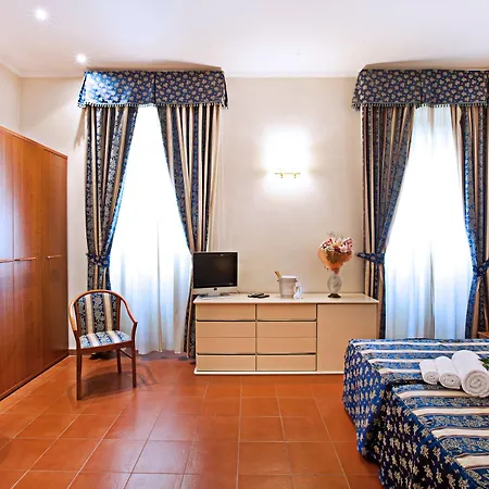 Hotel Augustea Roma