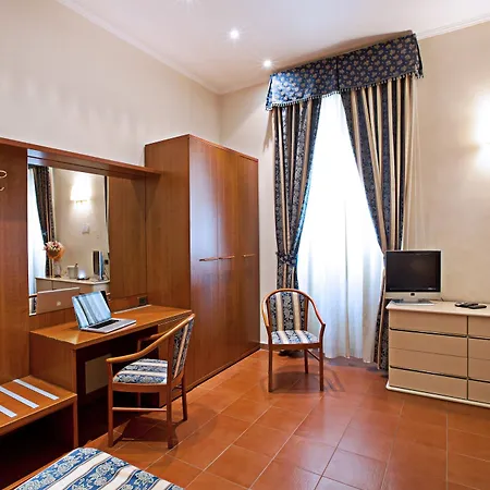 Hotel Augustea