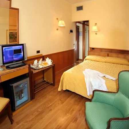 Oxford 4* Rom