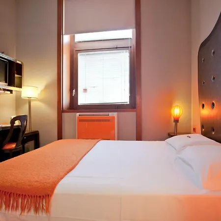Orange 4*