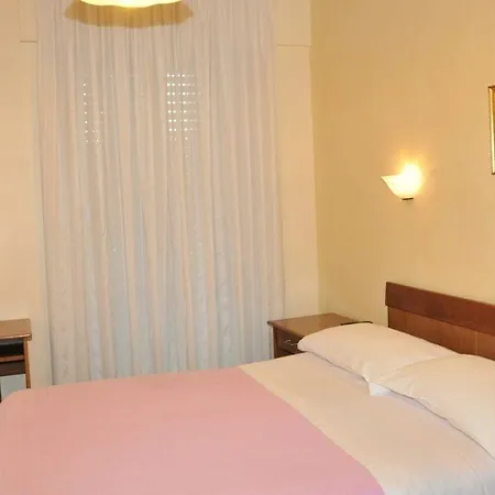 Hotel Casa Tra Noi 3*