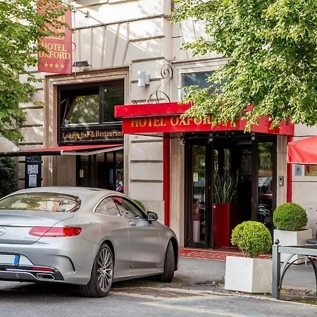 Oxford Hotel 4*