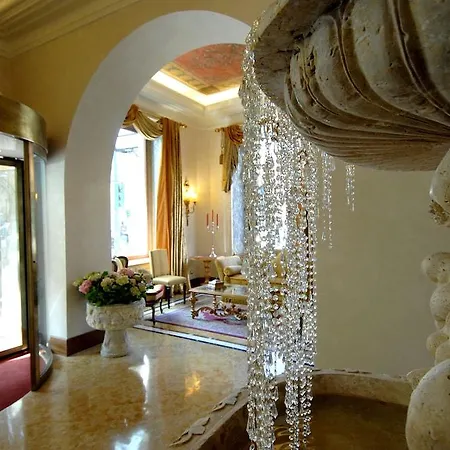 Romanico Palace Luxury & Rome
