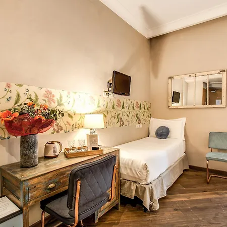 Boutique Galatea 3*