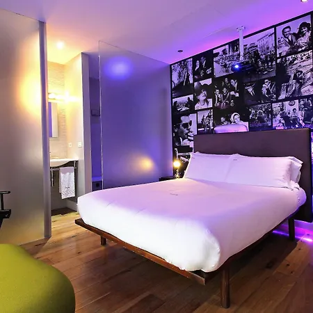 Irooms Forum & Colosseum Guest house