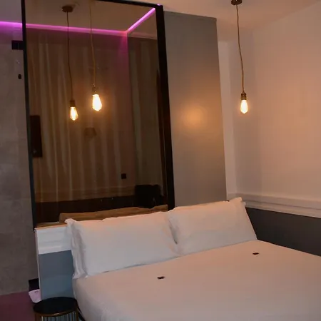Giotto Flavia Hotel