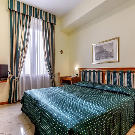 Residenza Paolo Vi Hotell 4*