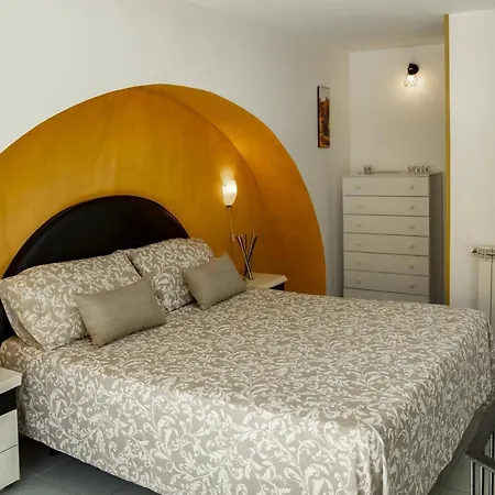 Casina Trastevere Rome