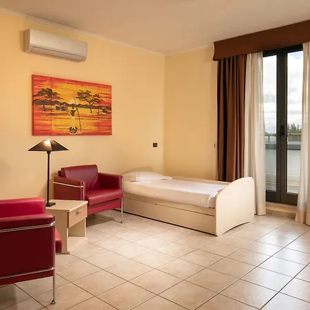 Domidea Szálloda 4*