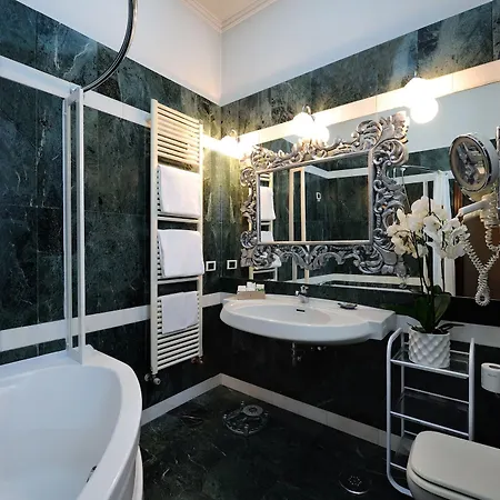 Farnese Hotel 4*