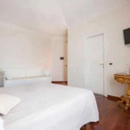 Royal House Penzion 3*