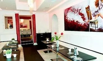 Royal House 3* Řím