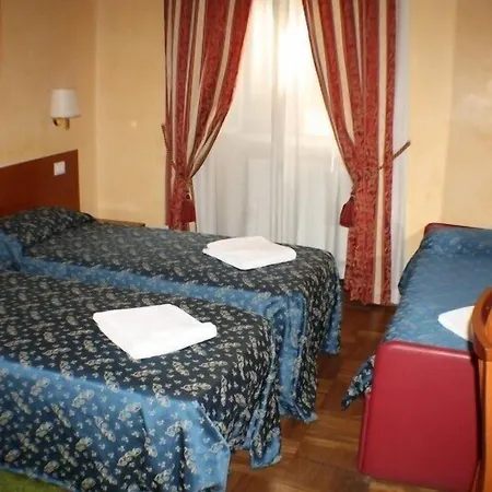 Toffa Place In Hotel Řím