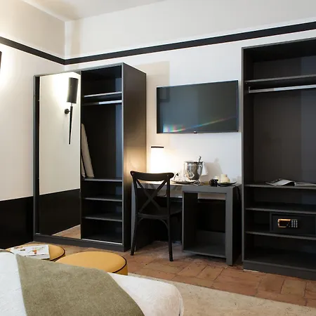 Relais Santa Maria Maggiore Bed & Breakfast