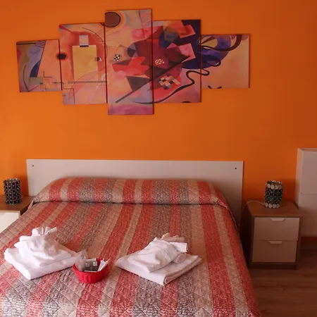 Bed & Breakfast Damiani & Sister Guesthouse Rome