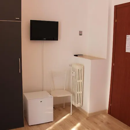 Bed & Breakfast Damiani & Sister Guesthouse Rome