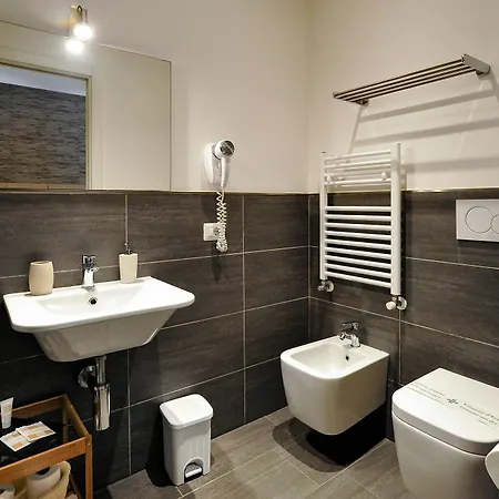 Domus Castroni Pompeo Magno B&B