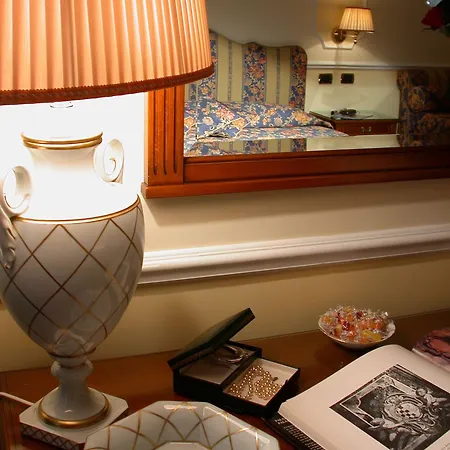 Hotel Cellini Hotel