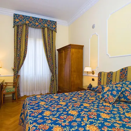 Hotel Cellini Hotel 3*