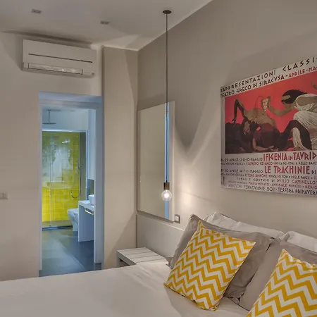 Navona Theatre Hotel 3*