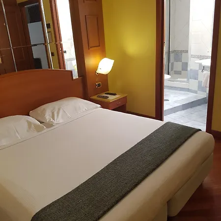 69 Manin Street 3* Rome
