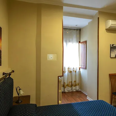 Sole E Luna Bed & Breakfast Rome