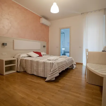 Momenti Romani Bed & Breakfast Rome