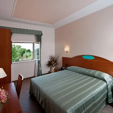 Hotel Tiburtina Metro 3*