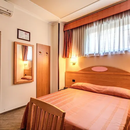 Hotel Tiburtina Metro 3*